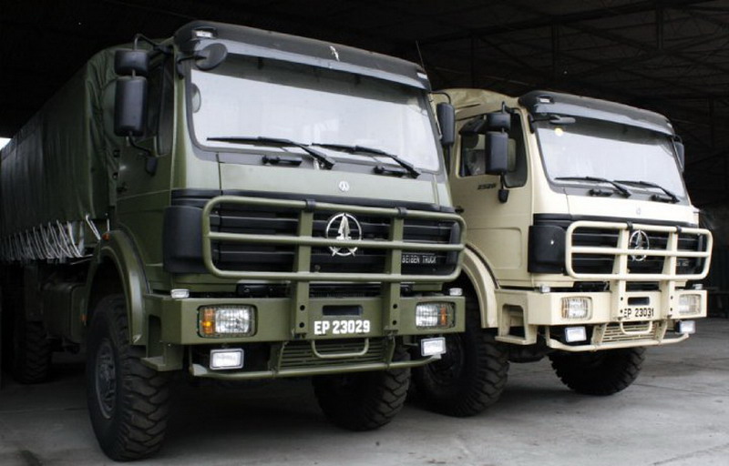 Armia Peru oficjalnie stosuje wojskową ciężarówkę Beiben 4*4 i ciężarówkę 6*6