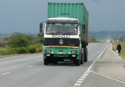 Grupa logistyczna Kenya Rongai stosuje ciągnik siodłowy beiben 2538 do transportu kontenerów